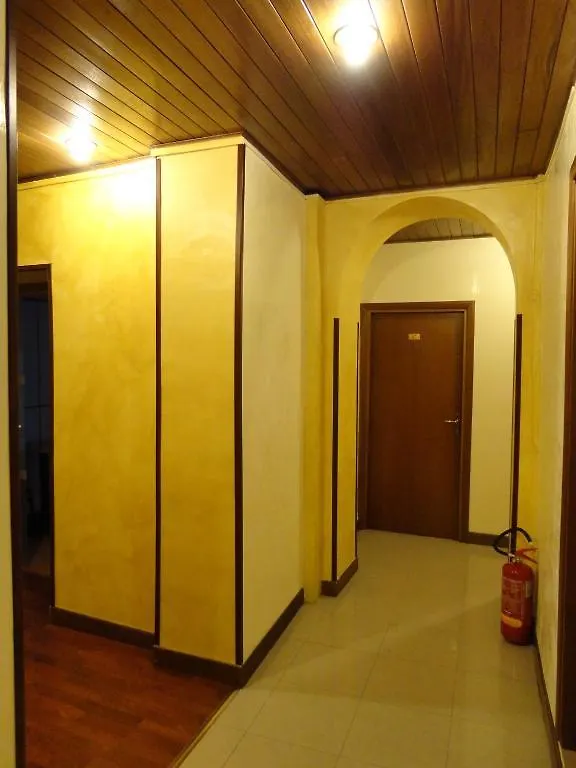 Hotel Azzurra Rome 2*,